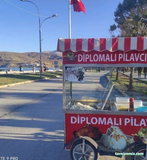 Diplomalı Pilavcı