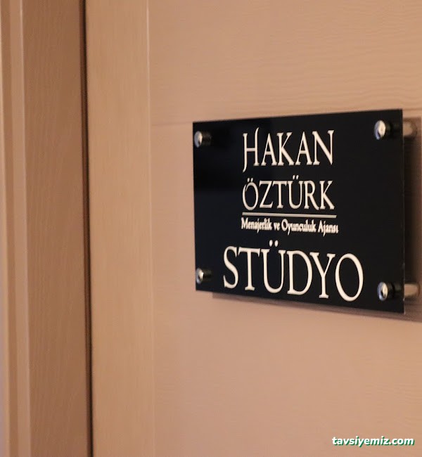 Hakan Öztürk Oyunculuk Ve Menajerlik Ajansı