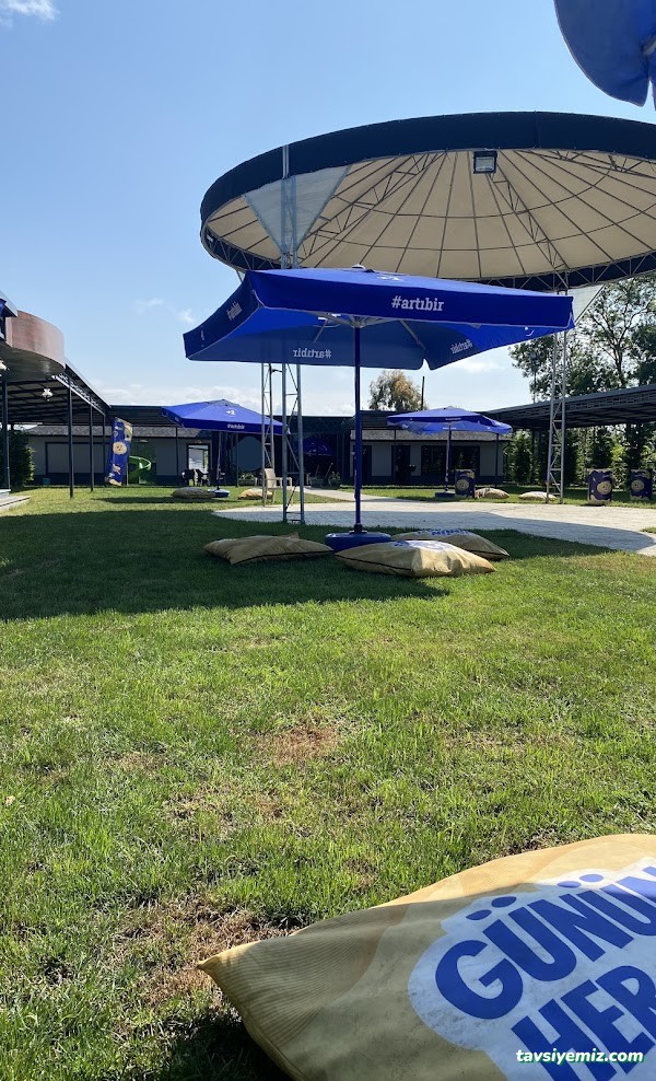 Payidar Garden Kır Düğünü Davet Salonu