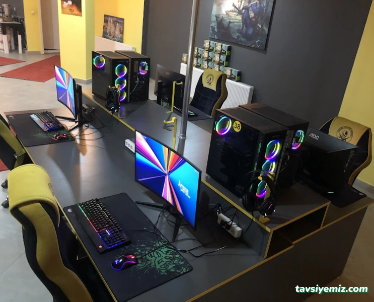 Arena Game Center İnternet Cafe E-Spor Merkezi