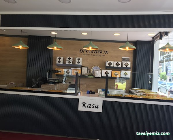 Yeni Diyarbakır Burma Kadayıfçısı