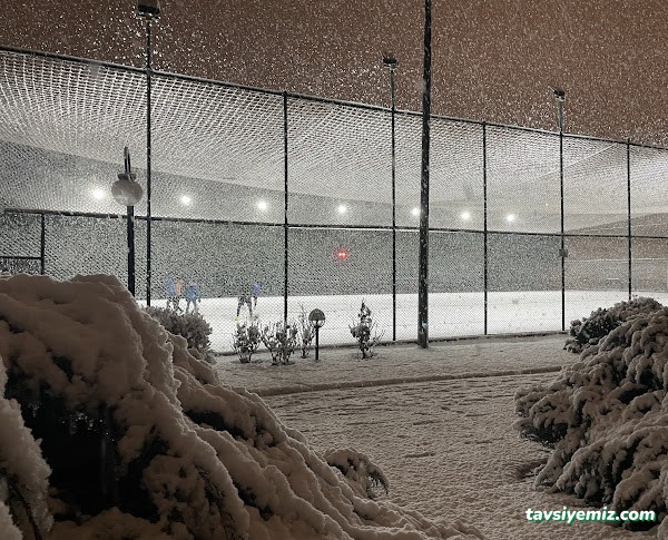 Caner Spor Center Caner Halı Saha