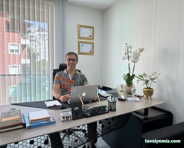 Prof. Dr. Levent Altınel - Ortopedi Ve Travmatoloji Uzmanı