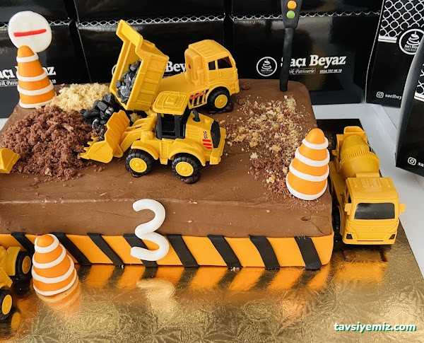 Siirt - Saçı Beyaz Butik Patisserie