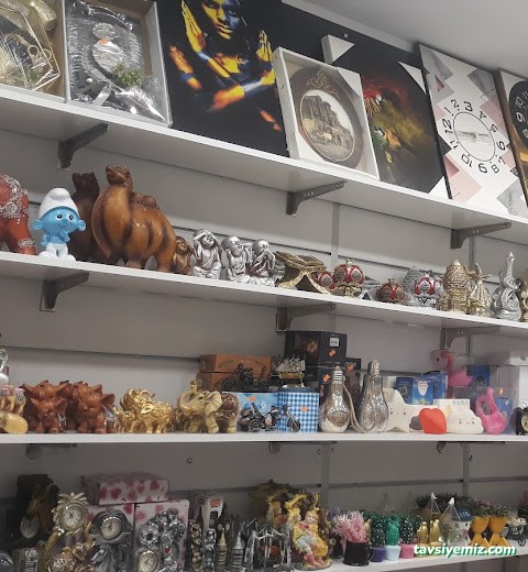 Prens-Es Oyuncak Dünyası