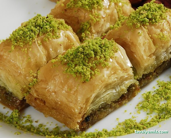 Işıkoğulları Pastaneleri