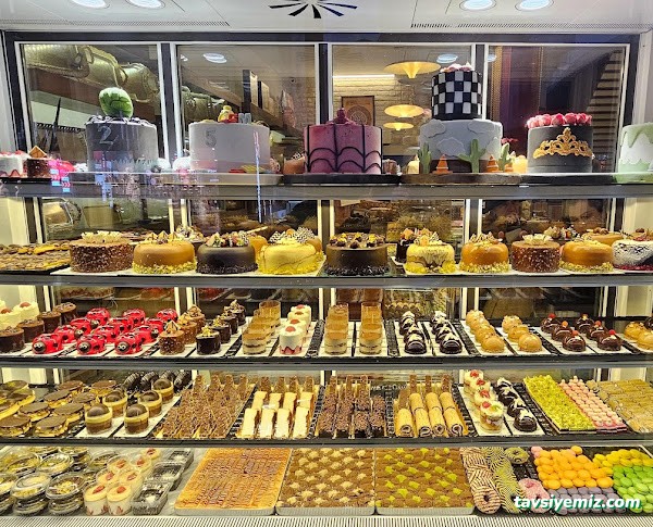 Köşk Pastanesi Cafe Bistro