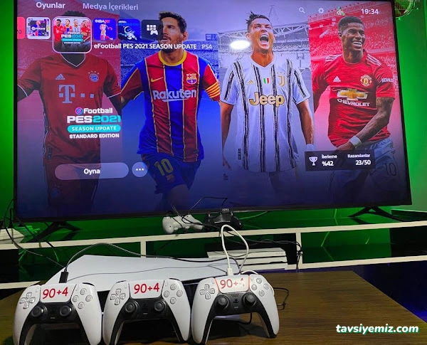 90+4 Playstation Cafe