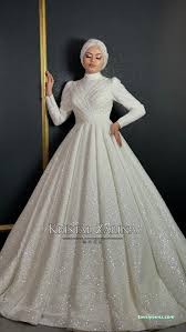 Kristal Zarina Sakarya Moda Evi