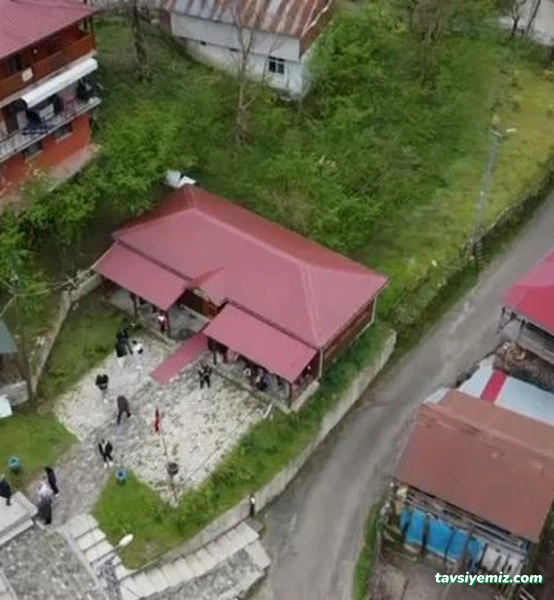 Borçka Dere Pansiyon / Restoran