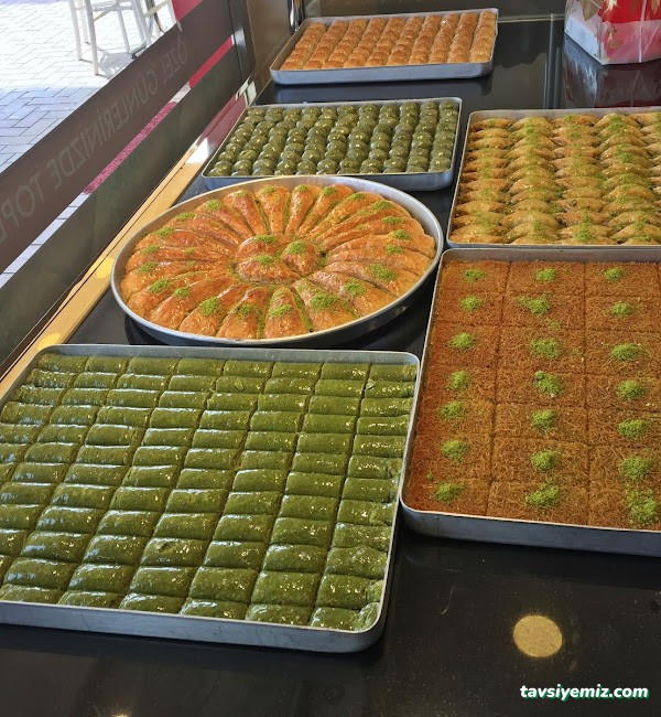 Antepli Baklavacı Efendi