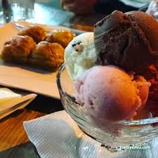 Göynüklü Ömer Usta Dondurmaları Bosna Caddesi