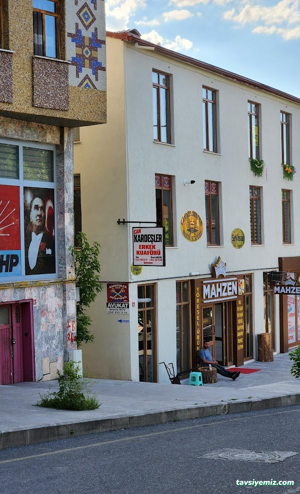 Can Kardeşler Erkek Kuaförü