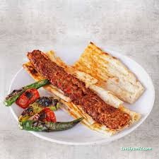 Mehmet Usta'ın Yeri - Kebap Lahmacun Ve Künefe