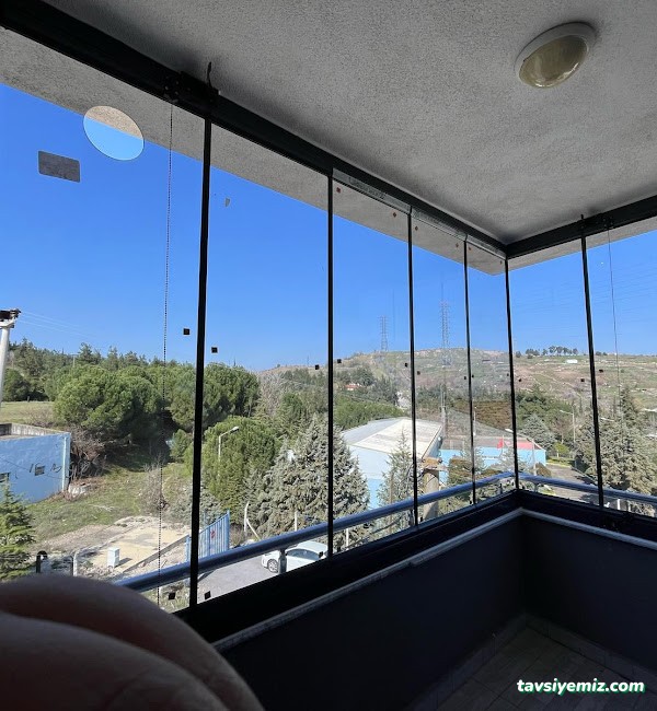 Başaran Cam - Cam Balkon - Sineklik - Giyotin Cam - Bioklimatik Pergola Sistemleri