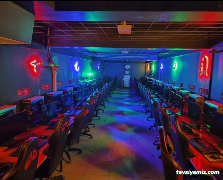 Ay-Yıldız E-Spor İnternet Dünyası