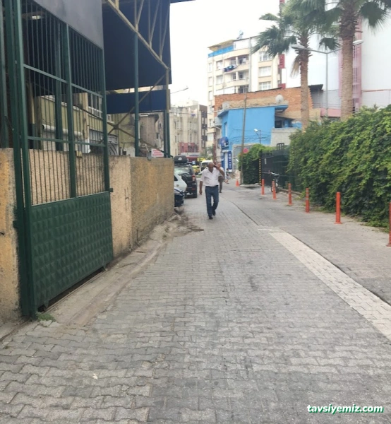 Acem Yediemin Otopark