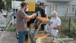 Tatlici Ve Lokmacı Murat Usta