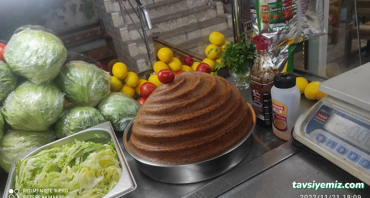 Afyon Yeşilyol Meşhur Adıyaman Çiğ Köftecisi Ömer Aybak