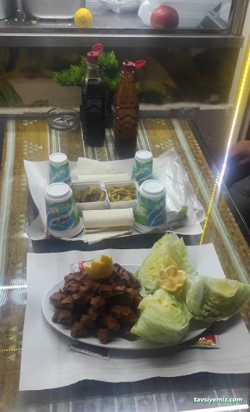 Afyon Yeşilyol Meşhur Adıyaman Çiğ Köftecisi Ömer Aybak