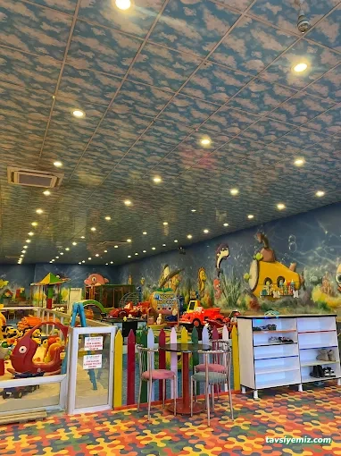 Ahtapot Çocuk Eğlence Merkezi