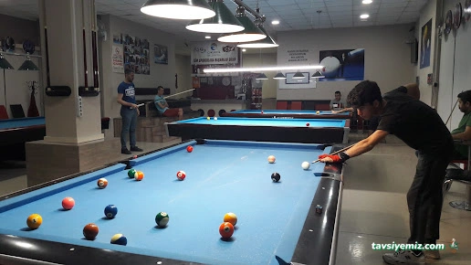 Akademi Bilardo & Cafe