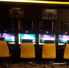 Akademi Internet Cafe