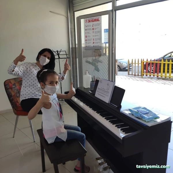 Akademi Sanat Merkezi