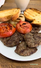 Akçaabat Köftecisi Ömer Yılmaz Usta