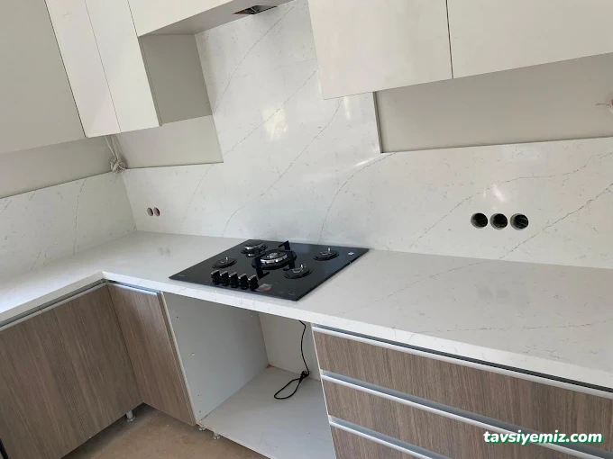 Akmer Granit-Mermer-Mutfak-Quartz