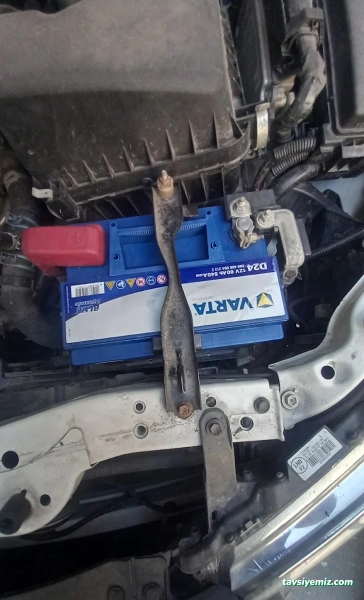 Akü I Mutlu Akü I Varta Akü I Akü Takviye Ve Akü Şarj Oto Elektrik Ve Yol Yardım Tamir Ustası Cihangir Taksim - Beyoğlu