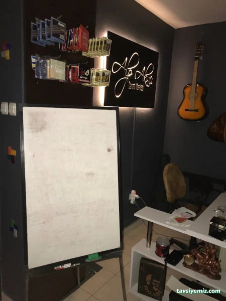 Alp Akıncı Sanat Atölyesi