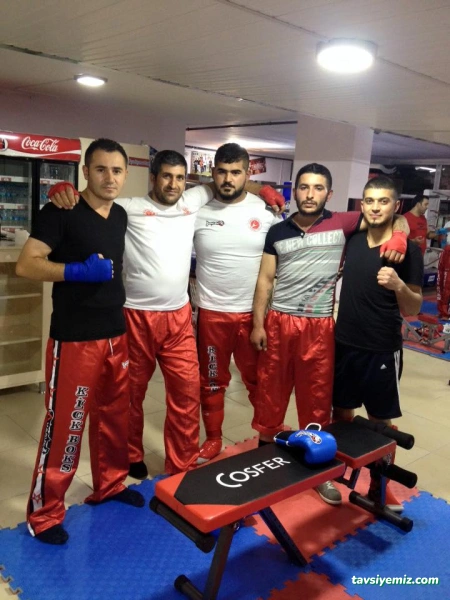 Altay Kick - Boks