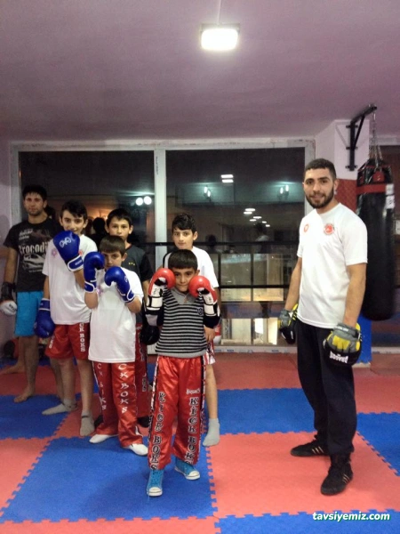 Altay Kick - Boks