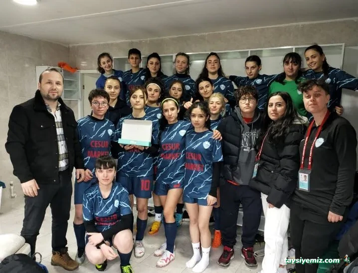 Altı Pas Futbol Kulübü