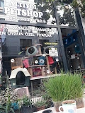 Altı Yol Pet Shop