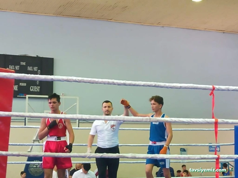 Altın Yumruk Spor Kulübü