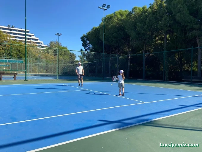 Antalya Tenis İhtisas Ve Spor Kulübü