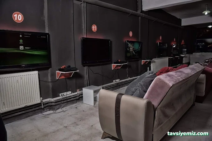 Arena Playstation Cafe