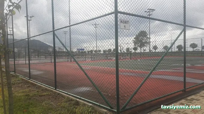 Arhavi Tenis Kompleksi