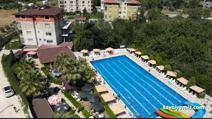 Atlantis Yüzme Havuzu