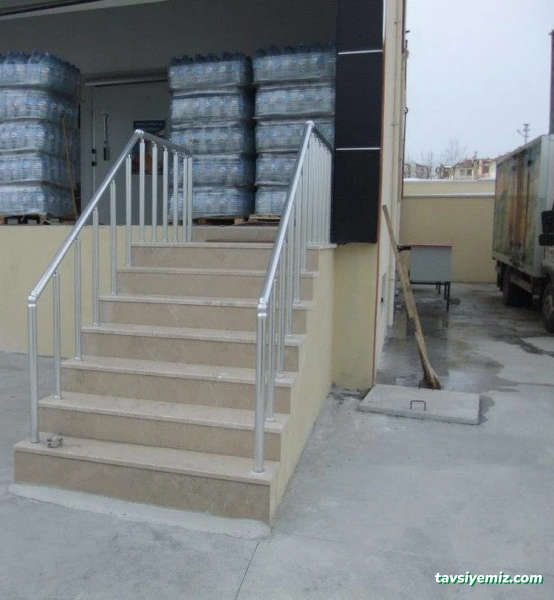 Avcı Pen-Alüminyum-Cam Balkon