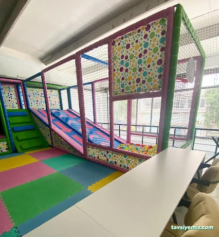 Ayışığı Cafe & Oyun Evi