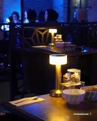 Aynalı Cafe & Karaoke Bar