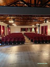 Aynalı Köşk Sergi Ve Tiyatro Salonu