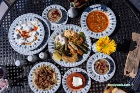 Ayşa Boşnak Börekçisi Ve Ev Yemekleri