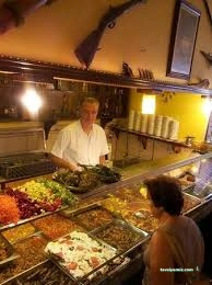 Ayvalık Paşa Çorba Ve Zeytinyagli Ev Yemekleri Salonu