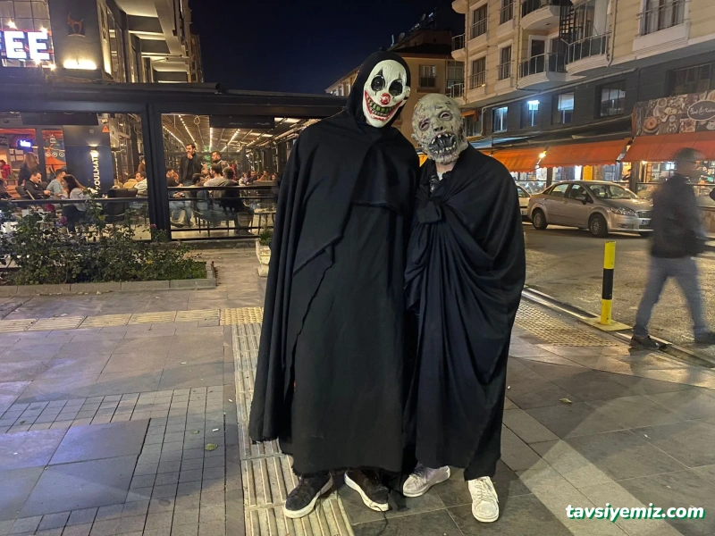 Azazil Korku Evi Batman