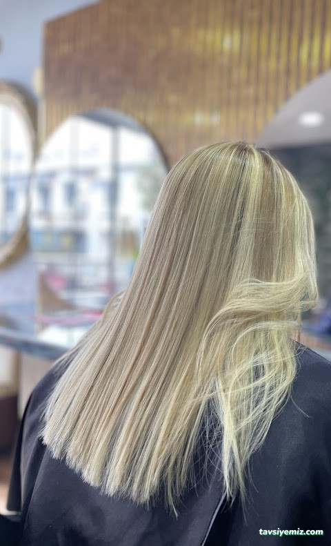 Bayan Kuaförü Birol Saçtasarım Kişisel Bakım Merkezi