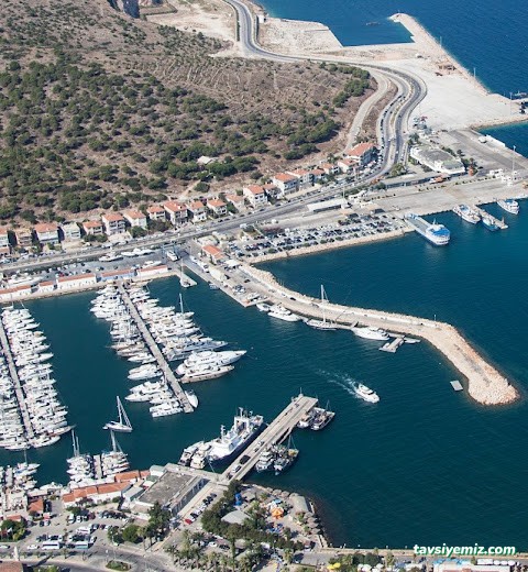 Çeşme Marina